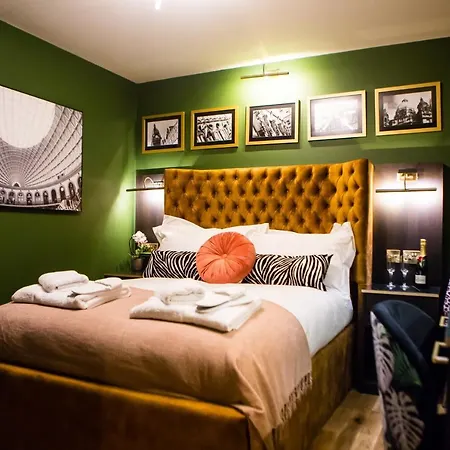 Luxury Travel Emporium Ls1 - Luxury Centre *