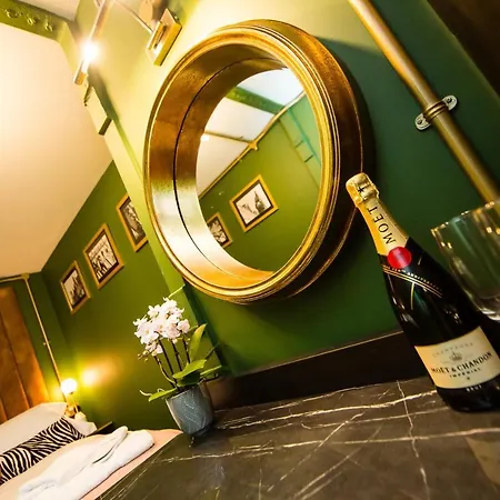 Apartament Luxury Travel Emporium Ls1 - Luxury Centre *