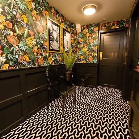 Luxury Travel Emporium Ls1 - Luxury Centre Апартаменты