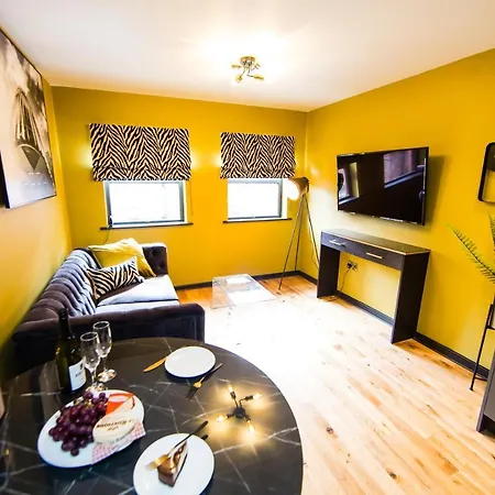 Luxury Travel Emporium Ls1 - Luxury Centre *