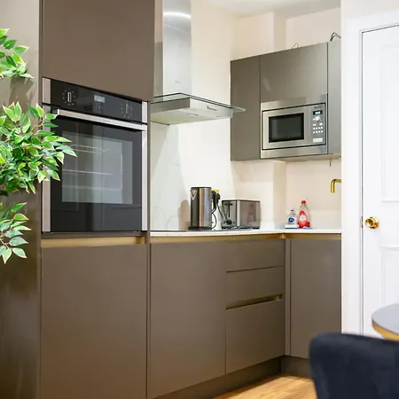 Ls1 - Luxury Centre Apartment