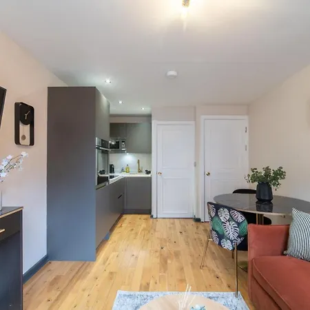 Ls1 - Luxury Centre Leeds (West Yorkshire)