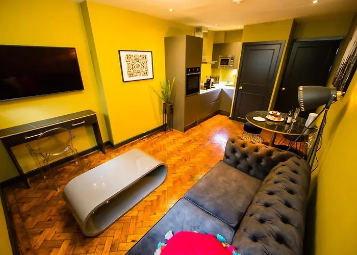 Luxury Travel Emporium Ls1 - Luxury Centre *