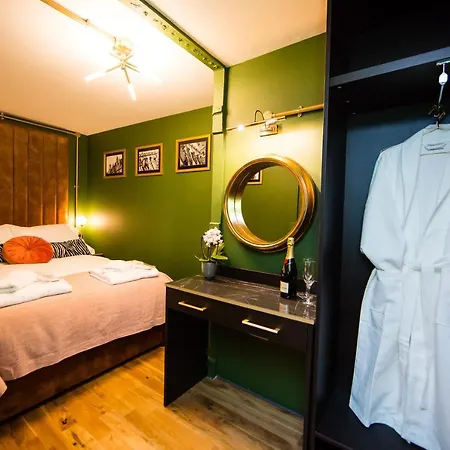 Апартаменты Luxury Travel Emporium Ls1 - Luxury Centre Лидс