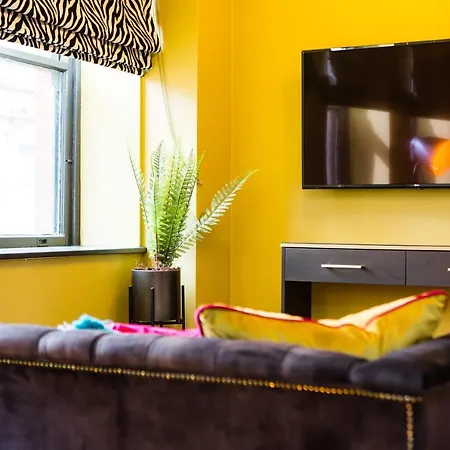 Luxury Travel Emporium Ls1 - Luxury Centre *