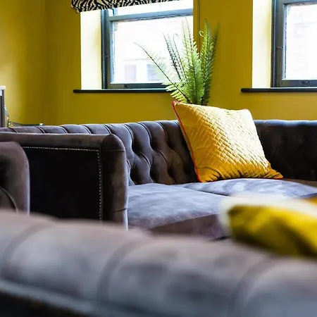 Luxury Travel Emporium Ls1 - Luxury Centre * Лидс