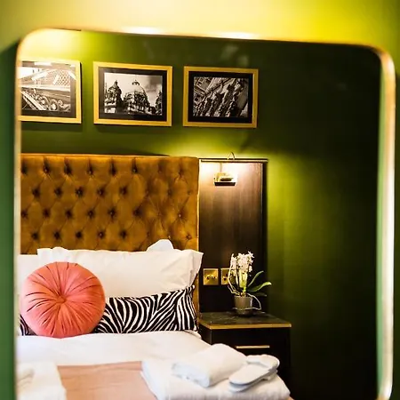 Luxury Travel Emporium Ls1 - Luxury Centre Апартаменты