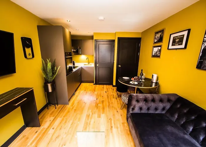 Luxury Travel Emporium Ls1 - Luxury Centre * Leeds (West Yorkshire)