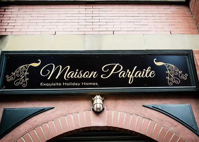 Luxury Travel Emporium Ls1 - Luxury Centre * Leeds (West Yorkshire)