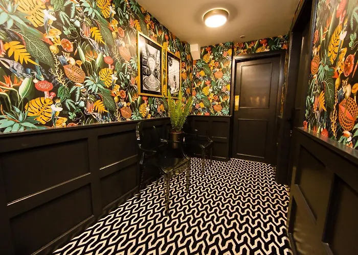 Luxury Travel Emporium Ls1 - Luxury Centre Apartament