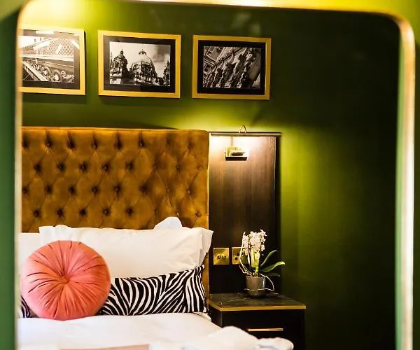 Luxury Travel Emporium Ls1 - Luxury Centre Apartament