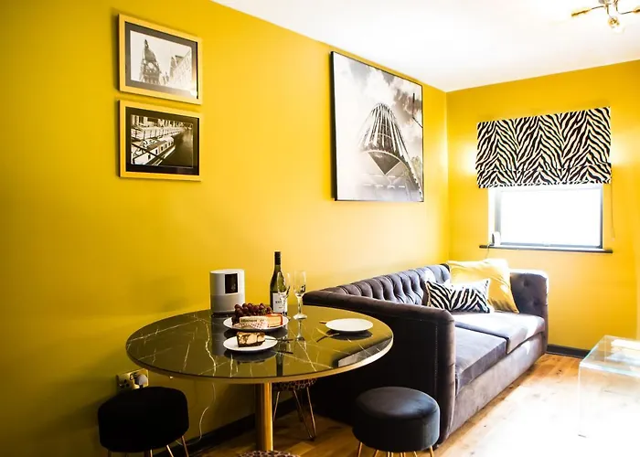 Luxury Travel Emporium Ls1 - Luxury Centre Apartament